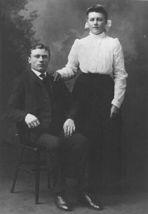 Wedding portrait of John Michael Gura and Anna Marie Lucas, 3 February 1908